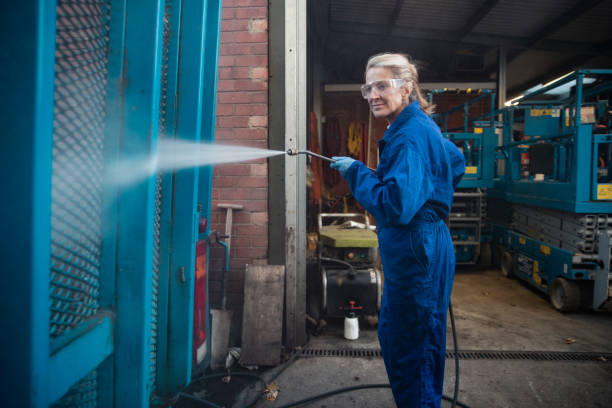 Why Choose Our Certified Pressure Washing Experts for Your Project Needs in Bonnie Brae, IL?